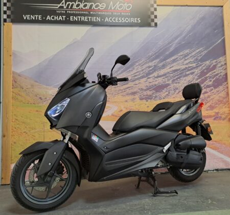 YAMAHA X-MAX 125 ABS