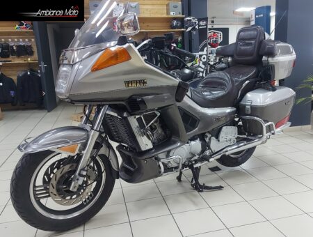 YAMAHA-XVZ-13-TD-VENTURE-ROYAL